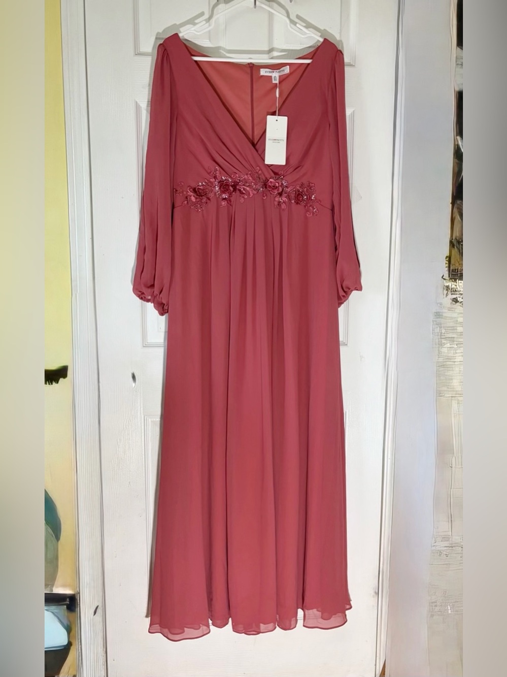 Ever-Pretty Chiffon Embroidered on the waist V-Neck Maxi Dress Dusty Rose Sz 16